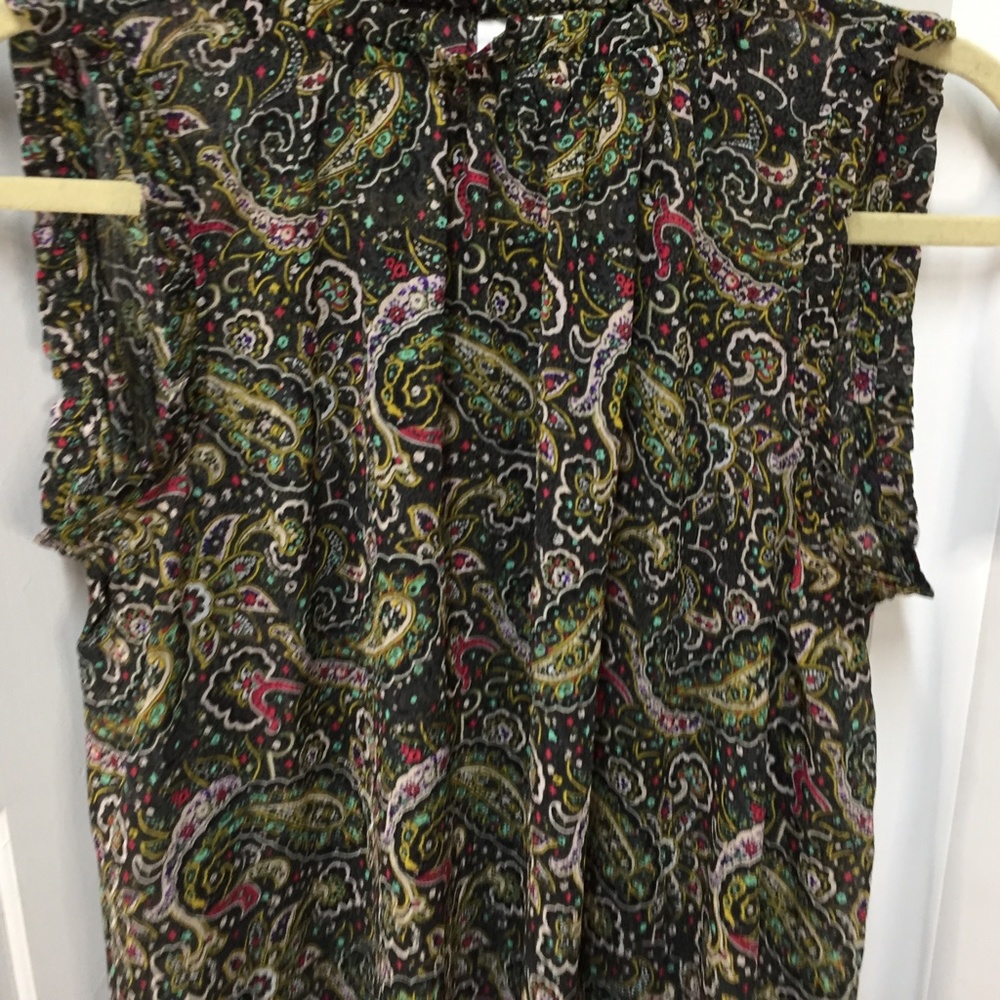 GAP Black & Green Paisley Top - Picture 5 of 16